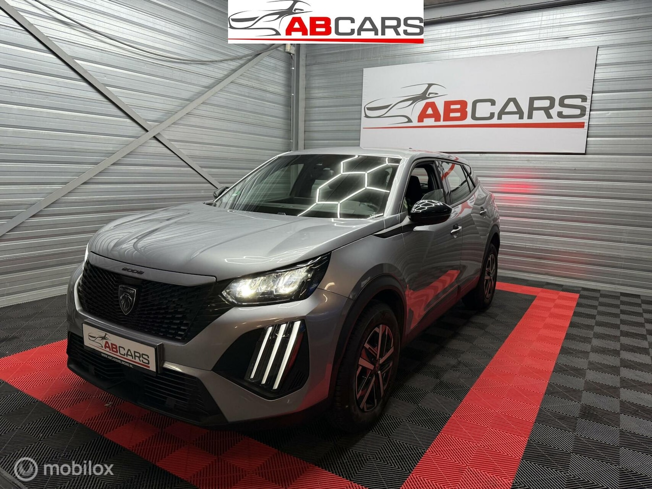 Peugeot 2008 - 1.2 PureTech Active- 12mnd Garantie - AutoWereld.nl