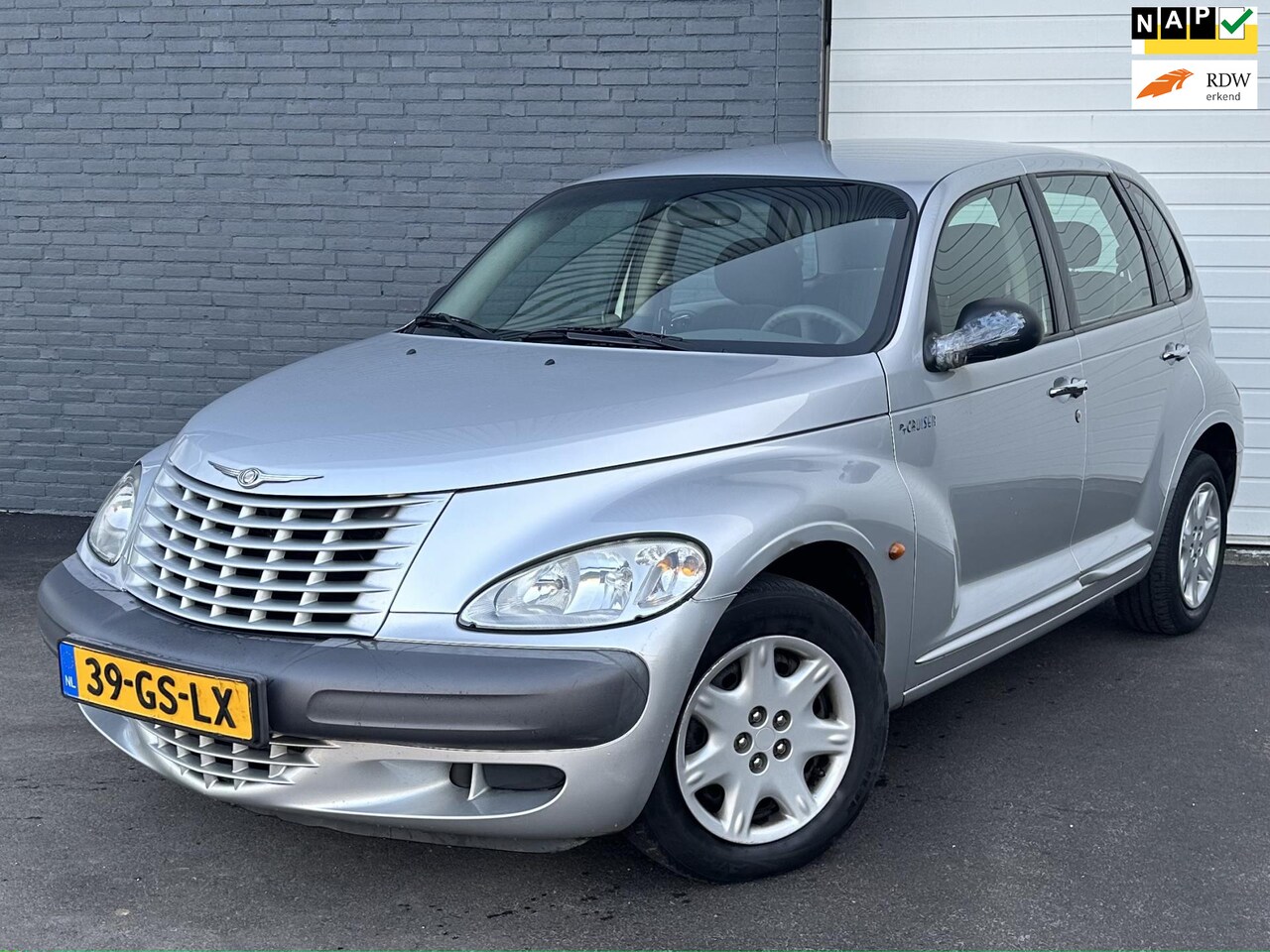 Chrysler PT Cruiser - 2.0-16V Classic AIRCO/LAGEKM/ELKPAK/UNIEK! - AutoWereld.nl