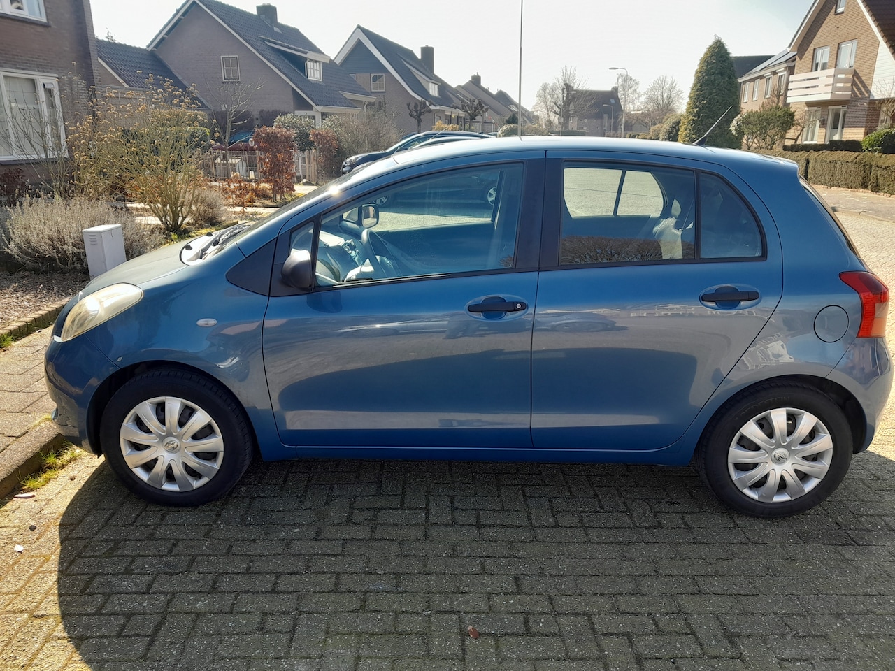 Toyota Yaris - 1.3 VVTi Terra - AutoWereld.nl