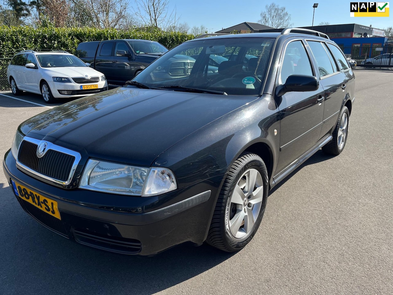 Skoda Octavia Combi - 1.8 TURBO 150PK - AutoWereld.nl