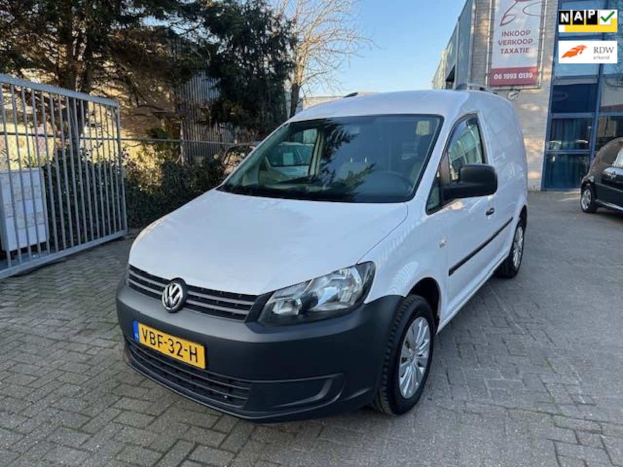 Volkswagen Caddy - 1.6 TDI 1.6 TDI, Dakrailing, Cruise Control - AutoWereld.nl