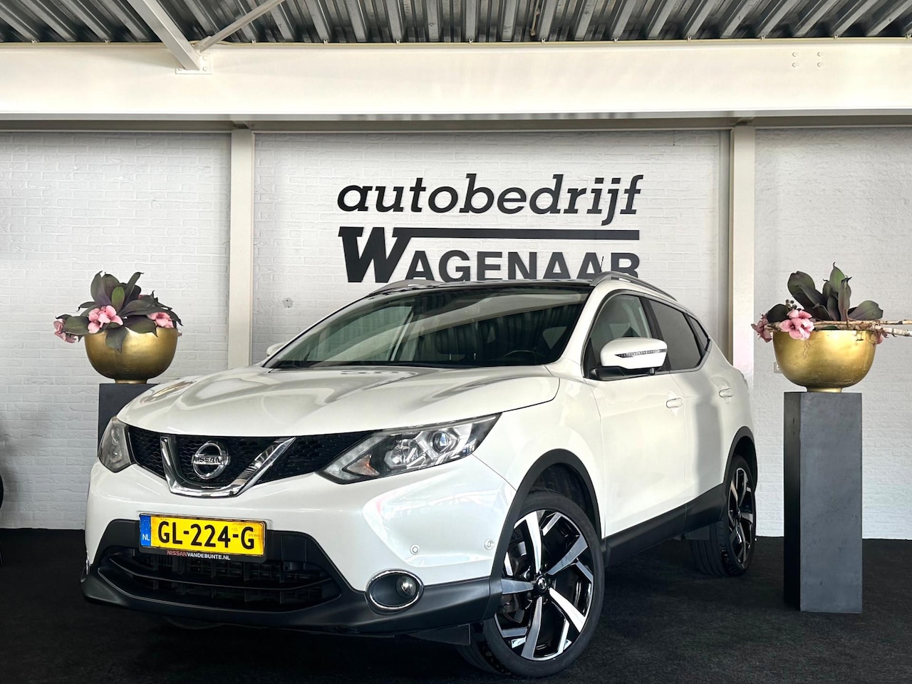 Nissan Qashqai - 1.6 Tekna Leer/Pano/Camera 163pk - AutoWereld.nl