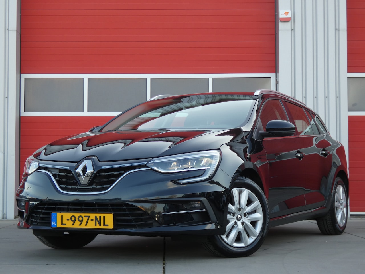 Renault Mégane Estate - 1.3 TCe Business Zen/ automaat/ trekhaak! - AutoWereld.nl