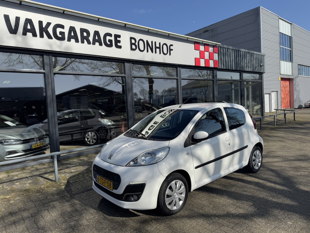 Peugeot 107 - 1.0 Active AIRCO-LED-5DRS - AutoWereld.nl