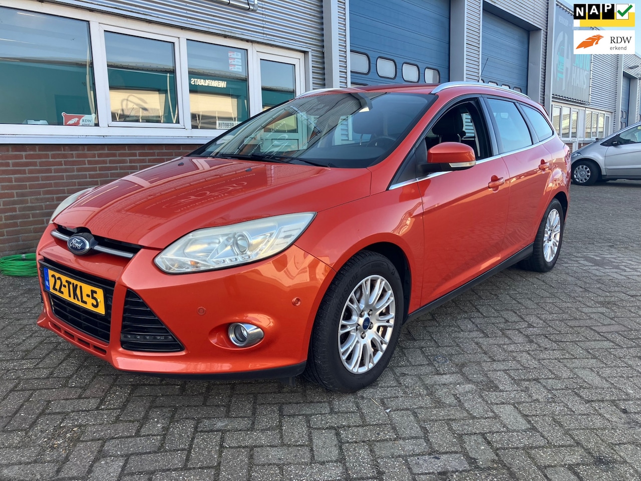 Ford Focus Wagon - 1.6 EcoBoost Titanium 1.6 EcoBoost Titanium - AutoWereld.nl