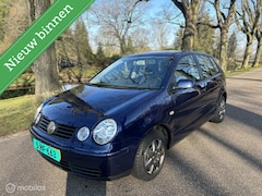 Volkswagen Polo - 1.4-16V Athene /AIRCO/CRUISE/NIEUWE APK/