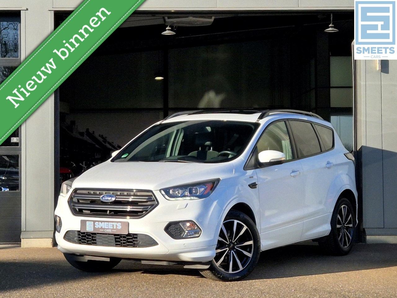 Ford Kuga - 1.5 EcoBoost ST Line |Pano|Alcantara|Navi|Cam|Trekh. - AutoWereld.nl