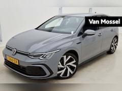 Volkswagen Golf - 1.5 eTSI R-Line | Automaat | Digital Cockpit | Stoel en Stuurwielverwarming | Parkeercamer