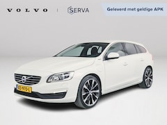 Volvo V60 - D5 Aut. Twin Engine AWD Lease Edition | Stoelverwarming | Getinte achterramen