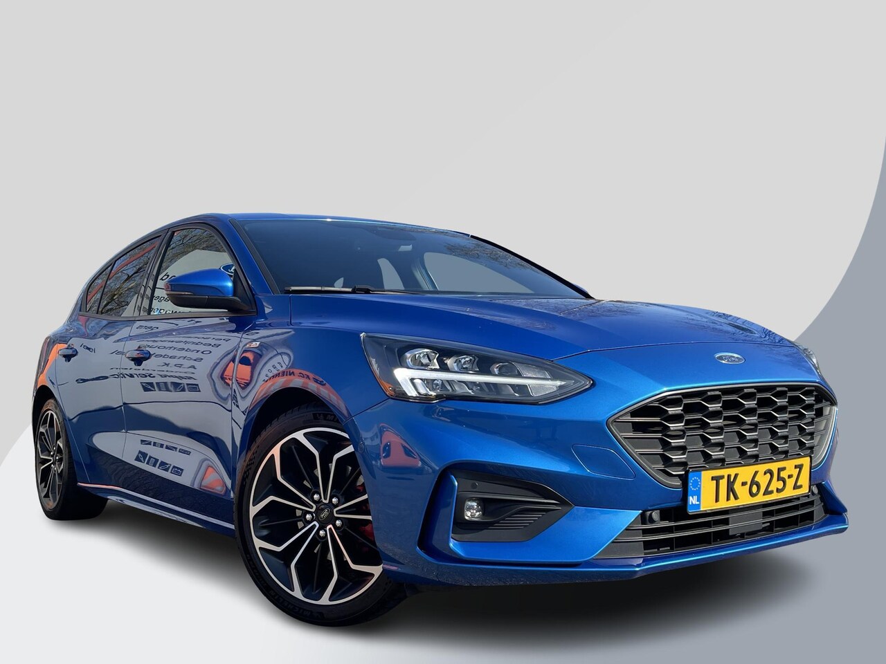 Ford Focus - 1.0 EcoBoost ST Line Business 125pk Adaptieve Cruise | Winterpack | Full LED | Achteruitri - AutoWereld.nl