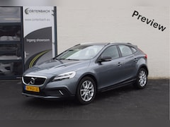 Volvo V40 Cross Country - 1.5 T3 Momentum | Afn. trekhaak | Cruise control | Bluetooth | Navigatie |