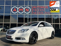 Opel Insignia Sports Tourer - 2.0 T OPC-Line Automaat, Cruisectr, Navi, PDCv/a, Stoelverwarming