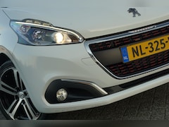 Peugeot 208 - 1.2 PureTech 110pk GT-line - Blanc Nacré - Panoramadak - Lekker Sportief