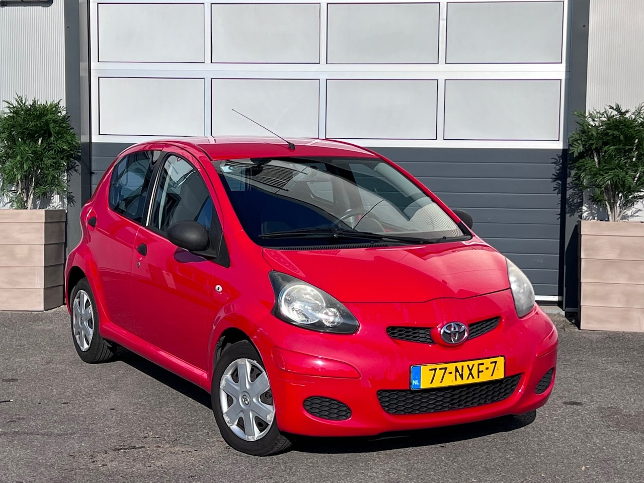 Toyota Aygo - 1.0-12V Access / AIRCO / 5 DEURS / NAP / AUX / APK / RADIO / - AutoWereld.nl