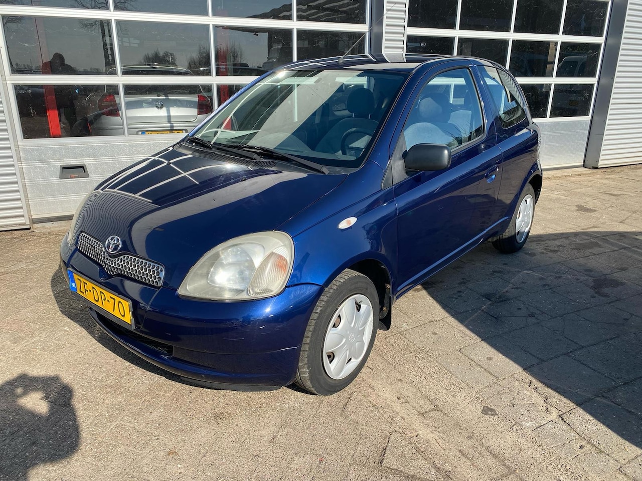 Toyota Yaris - 1.0-16V VVT-i Sol 1.0-16V VVT-i Sol - AutoWereld.nl