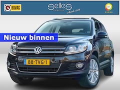 Volkswagen Tiguan - 1.4 TSI Sport&Style parkeersensoren | Navigatie | Lichtmetalen velgen