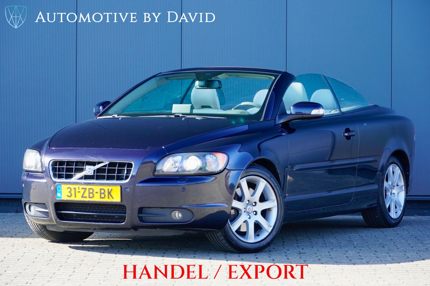 Volvo C70 Convertible - 2.4 D5 180 pk SUMMUM AUTOMAAT / T.E.A.B. / TREKHAAK / NL AUTO / 2e EIGENAAR / XENON / LEDE - AutoWereld.nl