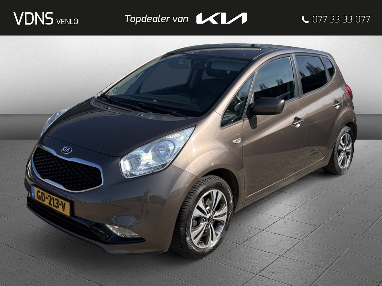 Kia Venga - 1.4 CVVT First Edition 1.4 CVVT First Edition, NAVI , TREKHAAK , ALL SEASONS - AutoWereld.nl