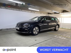 Volkswagen Passat Variant - 1.4 TSI PHEV GTE Business 218 pk Automaat (DSG) | Navigatie | Parkeersensoren | Achteruitr