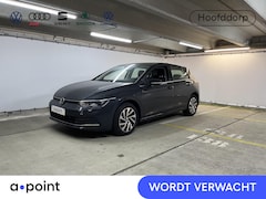 Volkswagen Golf - 1.4 eHybrid Style 204 pk Automaat (DSG) | Navigatie | Parkeersensoren | Achteruitrijcamera