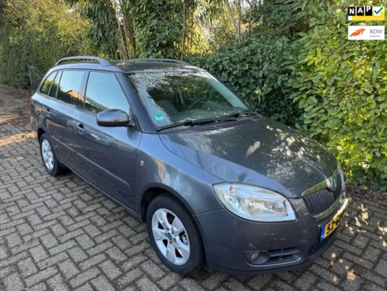 Skoda Fabia Combi - 1.4-16V Ambiente 1.4-16V Ambiente - AutoWereld.nl