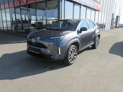 Toyota Yaris Cross - 1.5 VVT-I Dynamic, 4x4, verwarmbaar stuurwielen stoelen, cruise control, navi, camera, enz