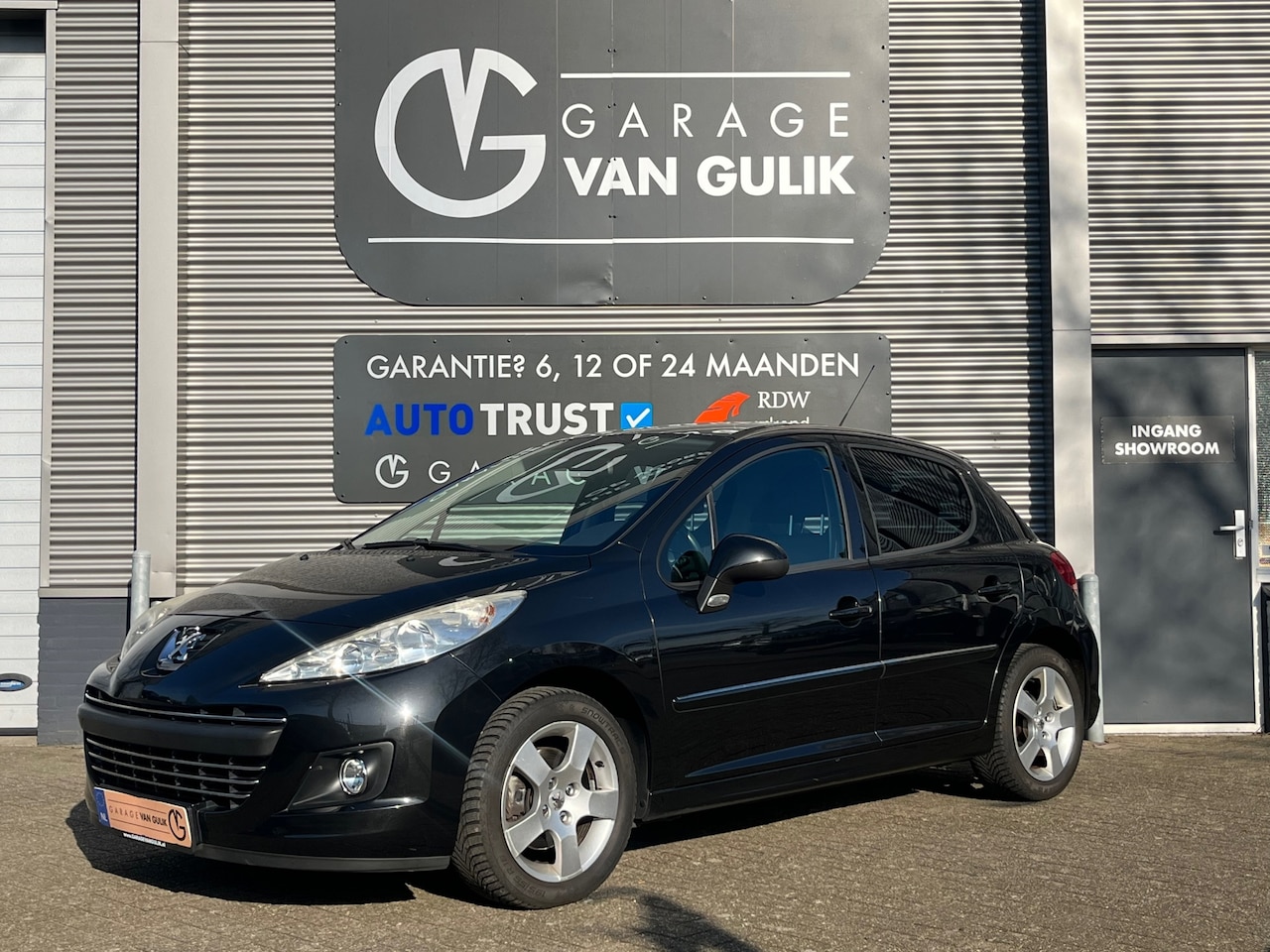 Peugeot 207 - 1.6 VTi XS ClimateControl,CruiseControl,Trekhaak,GetintGlas,Isofix,5deuren,LederenStuurwie - AutoWereld.nl