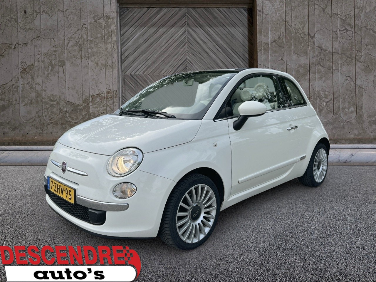 Fiat 500 C - 0.9 TwinAir Turbo Lounge NL auto - AutoWereld.nl