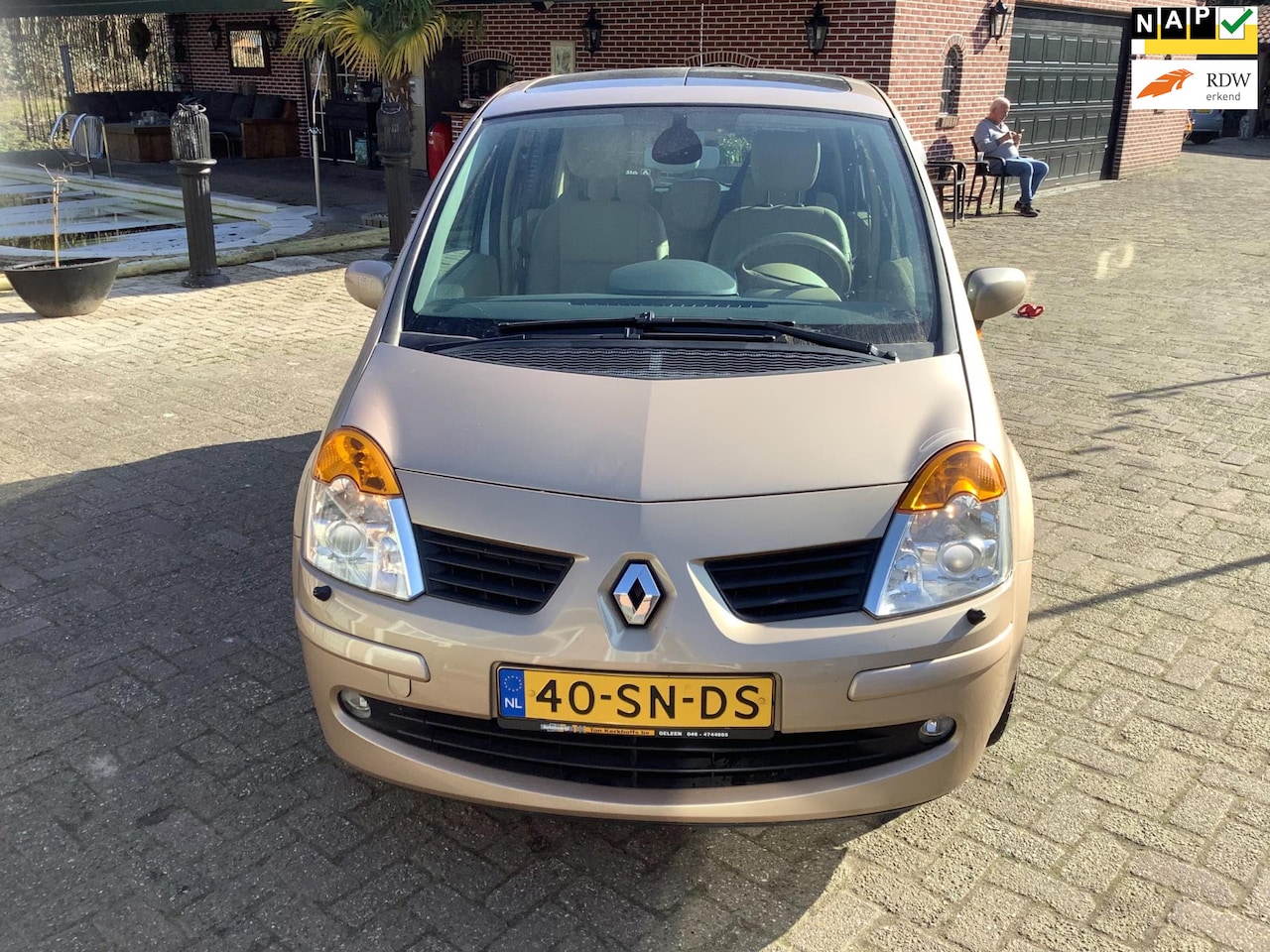 Renault Modus - 1.6-16V Initiale automaat in nieuwstaat nieuwe apk tot 2-2025 - AutoWereld.nl