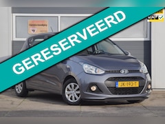 Hyundai i10 - 1.0i i-Motion Comfort 2e eigenaar NL auto / NAP /