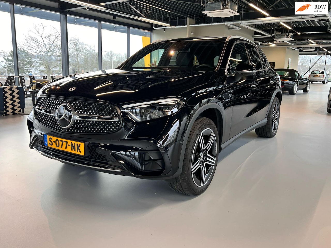 Mercedes-Benz GLC-klasse - 300e 4MATIC AMG Line 300e 4MATIC AMG Line - AutoWereld.nl