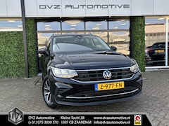 Volkswagen Tiguan - 1.5 TSI Life Business | ACC | Winter Pakket | Fab. Garantie