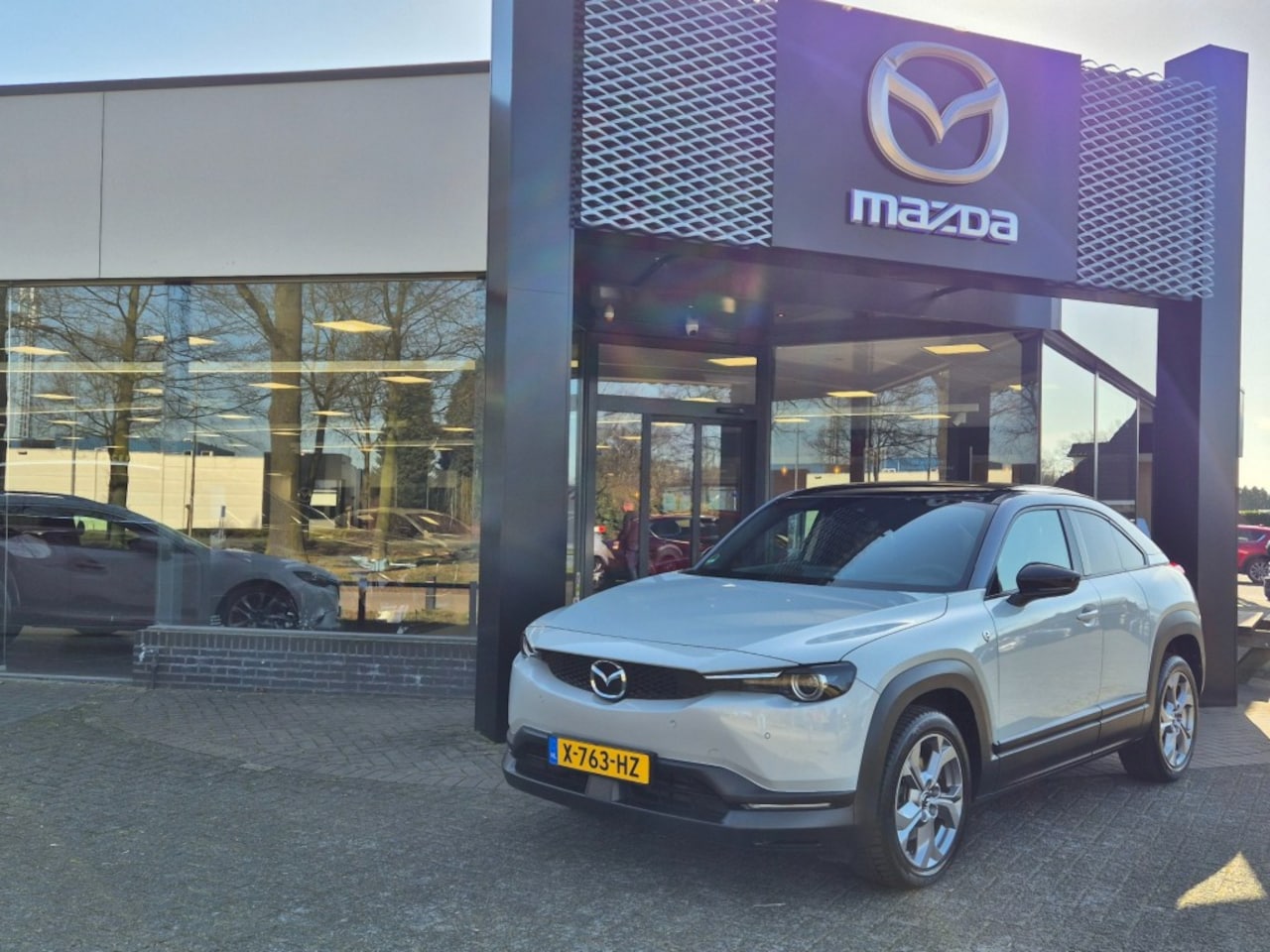 Mazda MX-30 - MX-30 R-EV 170 ADVANTAGE / Trekhaak - AutoWereld.nl