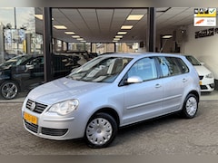 Volkswagen Polo - 1.4-16V 5drs AUTOMAAT | AIRCO | PDC | NAP