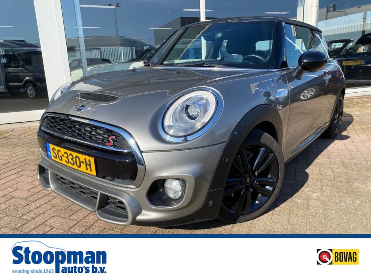 MINI Cooper S - Serious Bus. AUT. 192pk 53.850km NL-auto - AutoWereld.nl