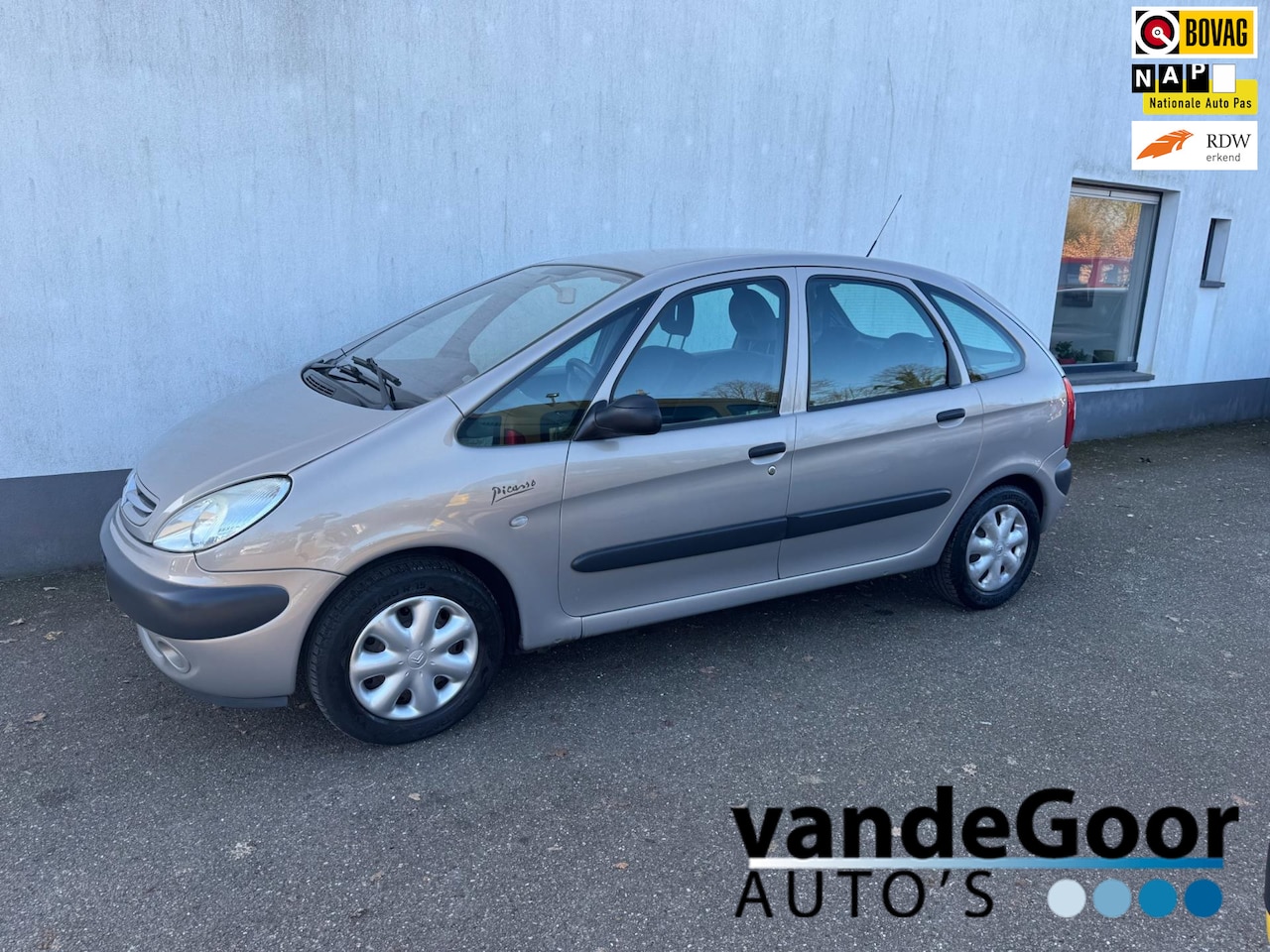 Citroën Xsara Picasso - 1.8i-16V Différence 2 1.8i-16V Différence 2, '04, 168000 km, climate en cruise controle, jaar apk ! - AutoWereld.nl