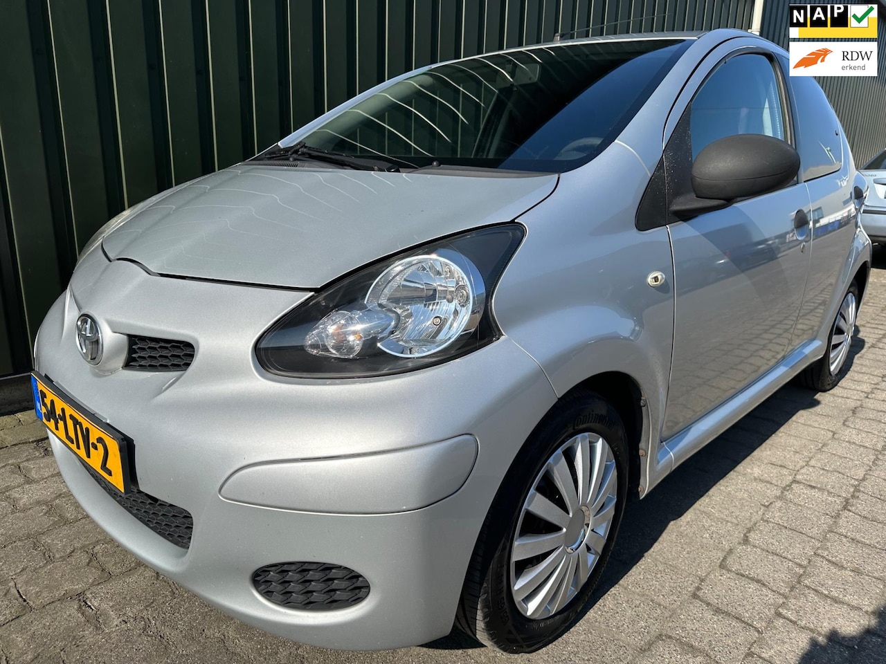 Toyota Aygo - 1.0-12V Access 1.0-12V Access - AutoWereld.nl