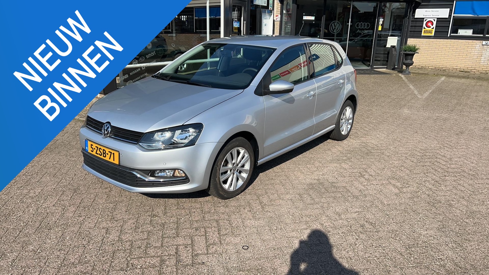 Volkswagen Polo - 1.2 TSI Comfortline DSG automaat, 5 deuren, navigatie, parkeerhulp - AutoWereld.nl