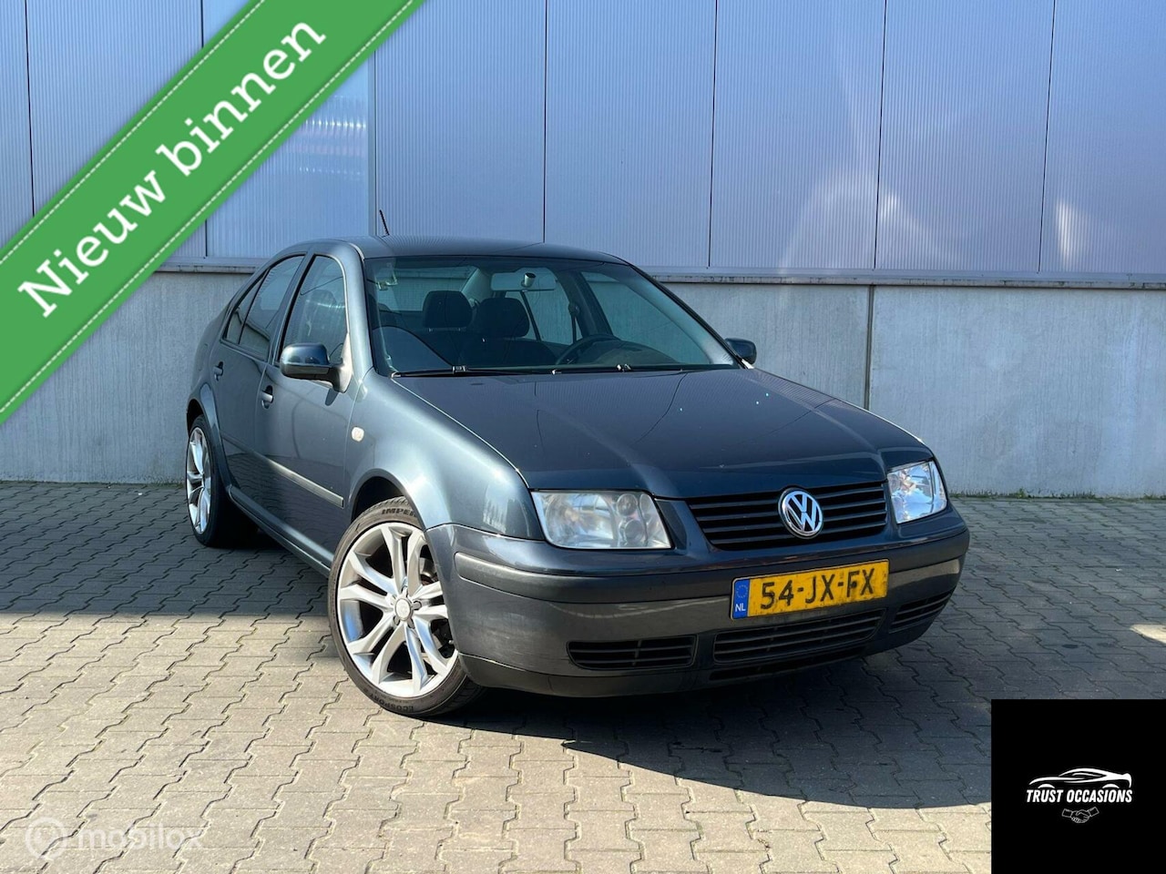 Volkswagen Bora - 1.6-16V Sportline 1.6-16V Sportline - AutoWereld.nl