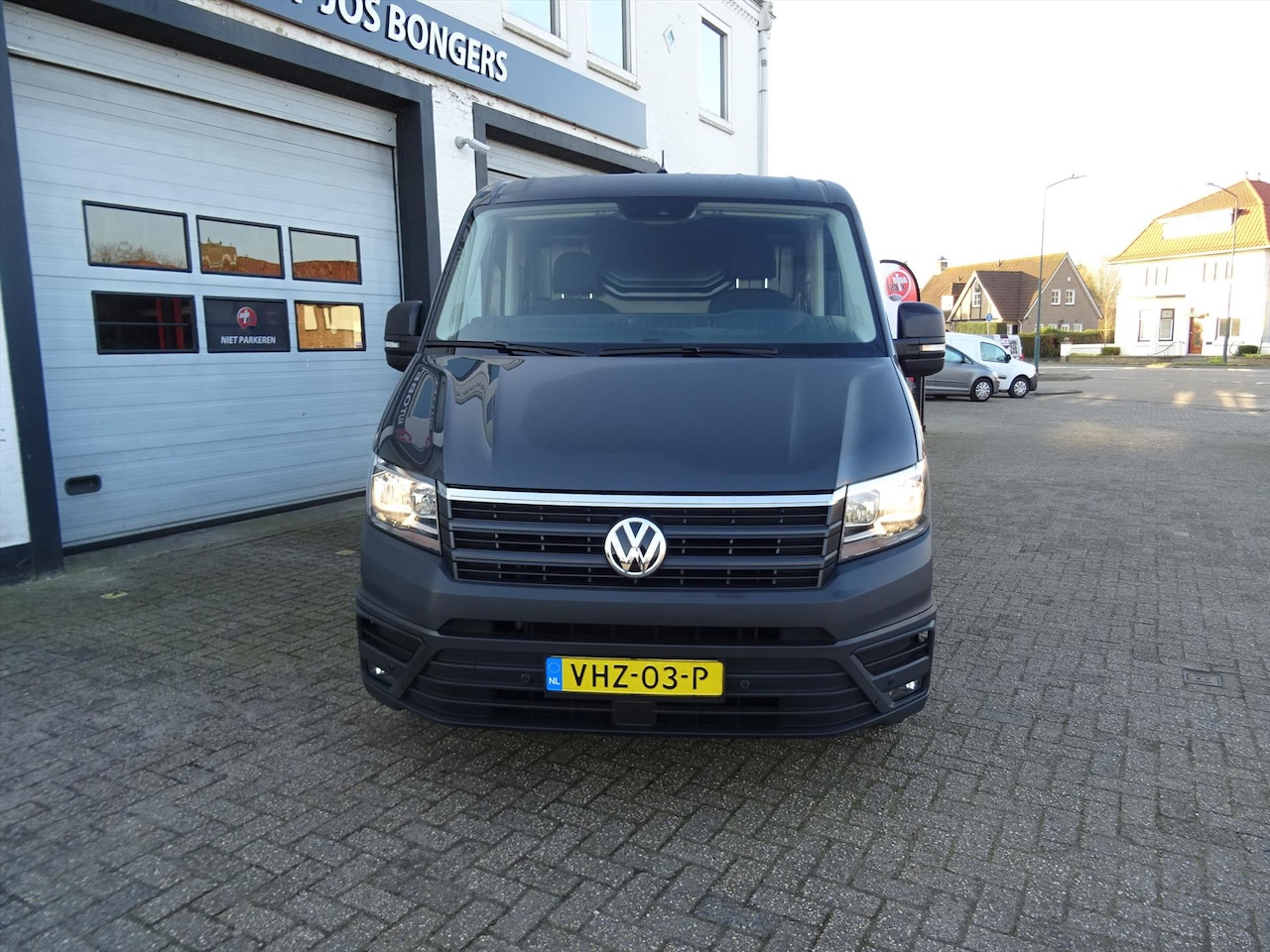 Volkswagen Crafter - GB 2.0 TDI 140pk L2 364/3500 HIGH-LINE - AutoWereld.nl