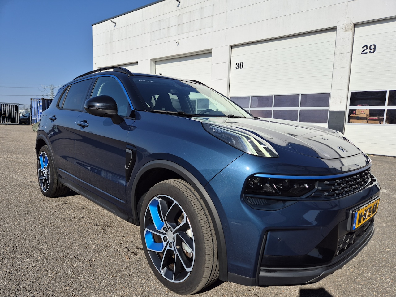 Lynk & Co 01 - 1.5 003396 km btw lichte schade zeer mooi - AutoWereld.nl