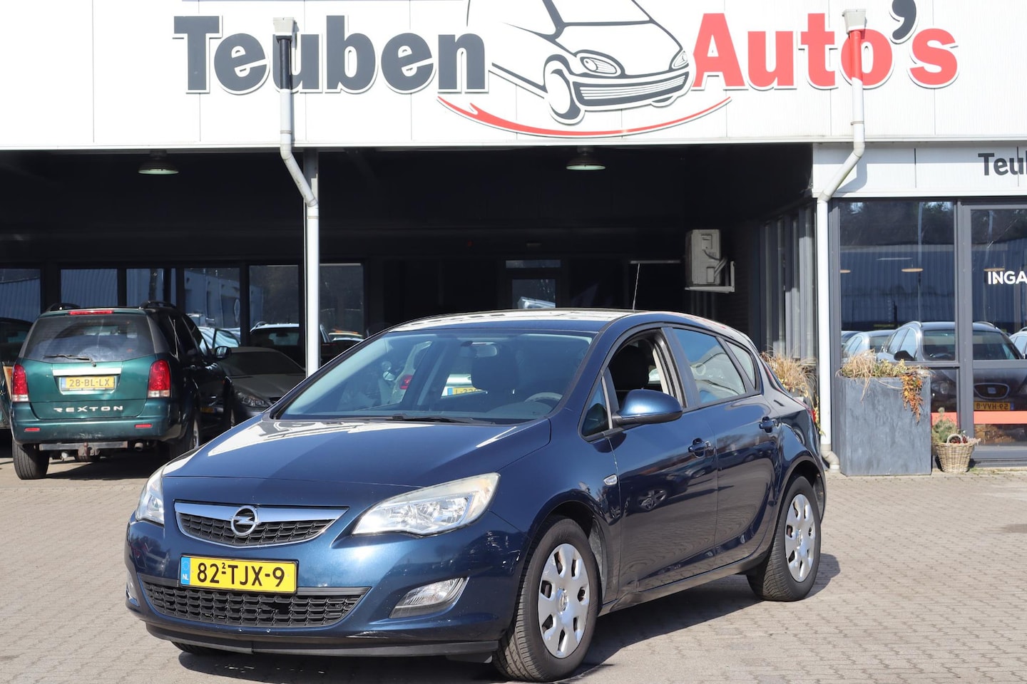 Opel Astra - 1.4 Edition Airco, Cruise control, Zie foto's, Elektrische ramen, Trekhaak - AutoWereld.nl