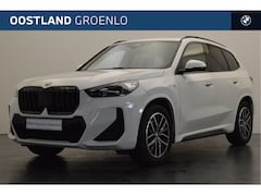 BMW X1 - sDrive20i High Executive M Sport Automaat / Panoramadak / Sportstoelen / Stoelverwarming /