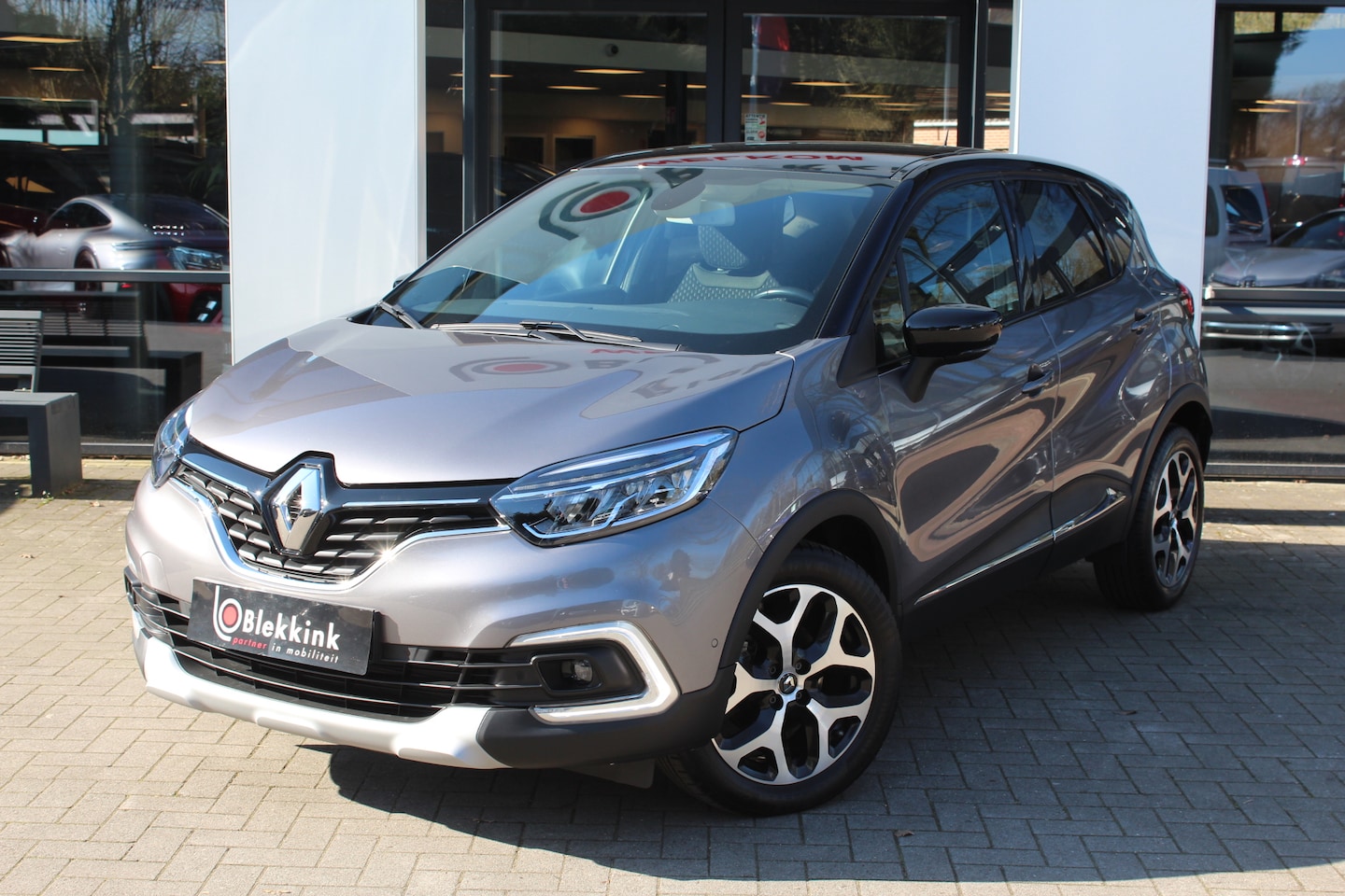 Renault Captur - 1.3 TCe Intens 150 pk EDC AUTOMAAT,Navigatie,Camera, Clima. - AutoWereld.nl