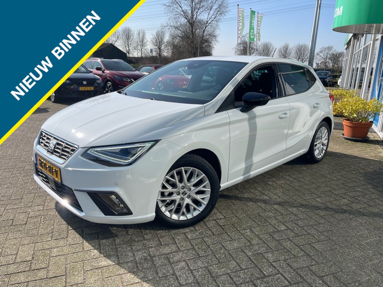 Seat Ibiza - 1.0 TSI FR 1.0 TSI FR, Bus Connect, Nav, Digitale Cockpit Carplay, St - AutoWereld.nl