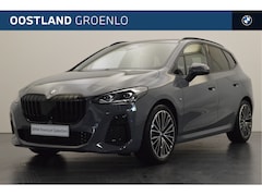 BMW 2-serie Active Tourer - 218i High Executive M Sport Automaat / Trekhaak / Sportstoelen / Stoelverwarming / Adaptie