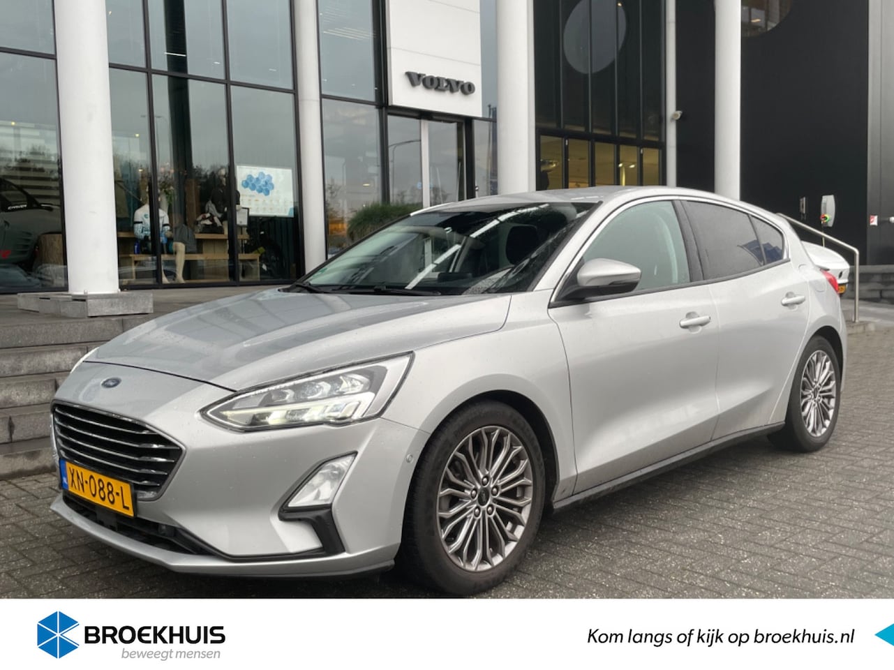 Ford Focus - 1.0 EcoBoost Titanium | 17'' | Adaptieve cruise | B&O Audio incl. DAB | LED | Design-pack - AutoWereld.nl