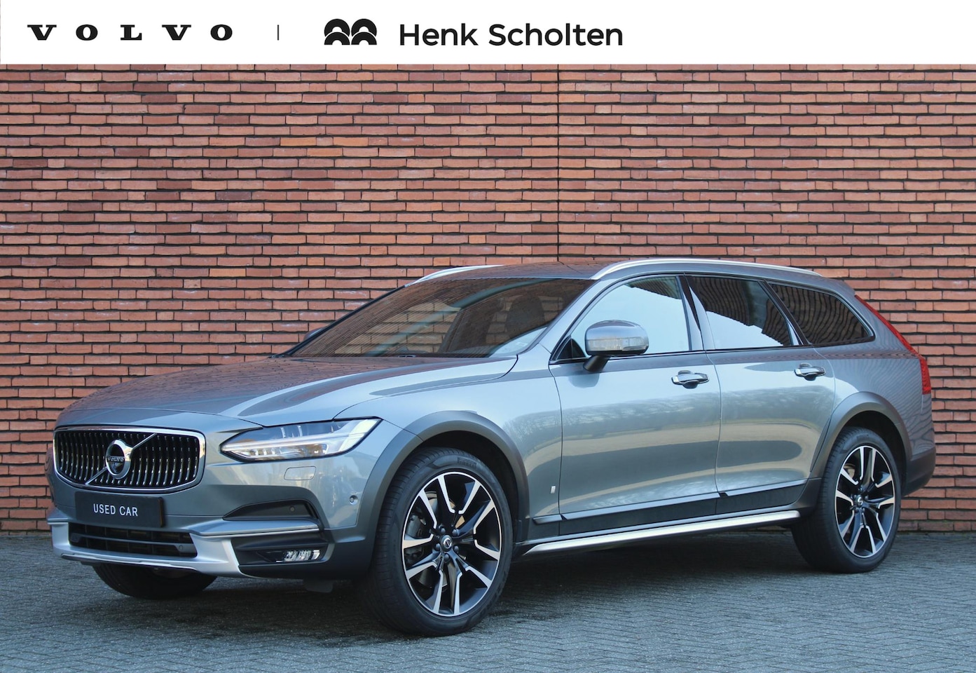 Volvo V90 Cross Country - 2.0 T5 AWD Pro | Panoramadak | Head-up display | Luchtvering | Premium Audio by Bowers & W - AutoWereld.nl