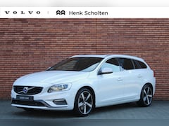 Volvo V60 - T4 Automaat Business Sport | Achteruitrijcamera | High Performance Audio | Getint Glas Ach