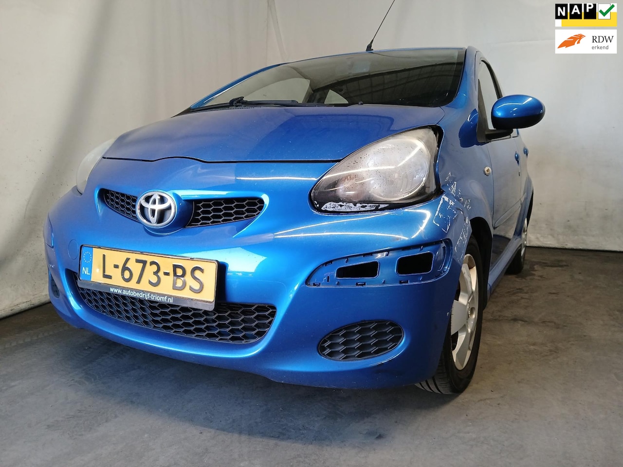 Toyota Aygo - 1.0-12V Access - Airco - Schade - AutoWereld.nl